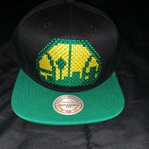 Mitchell &Ness Seattle Supersonics SnapBack